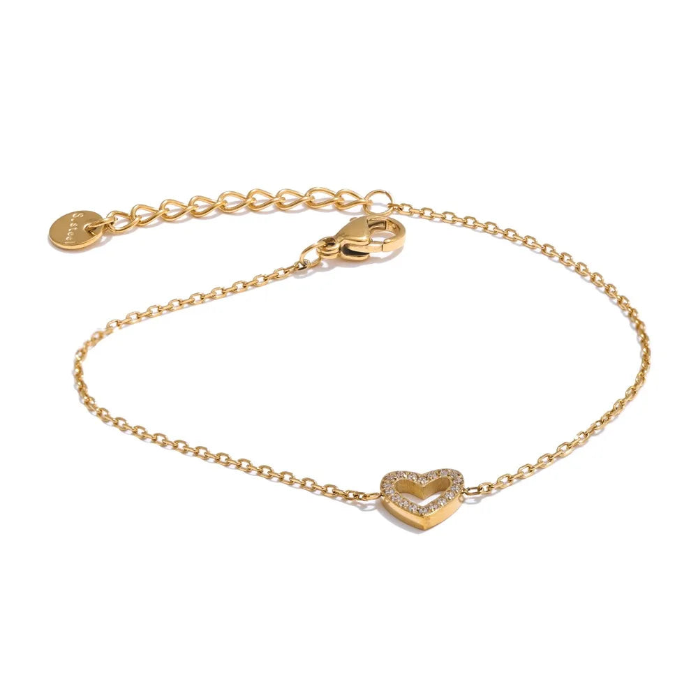 Kaeli Necklace by Louryx