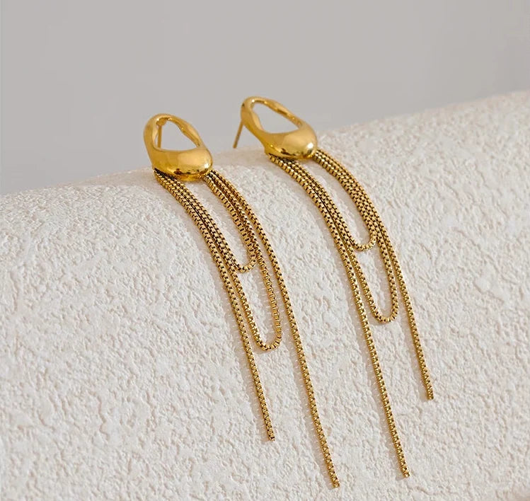 Cheyenne Earrings by Louryx