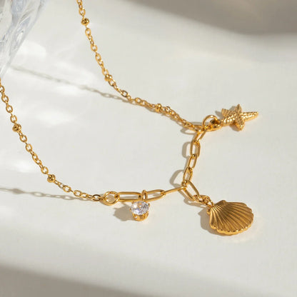 Hallie Necklace by Louryx