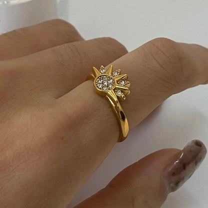 Athena Ring by Louryx