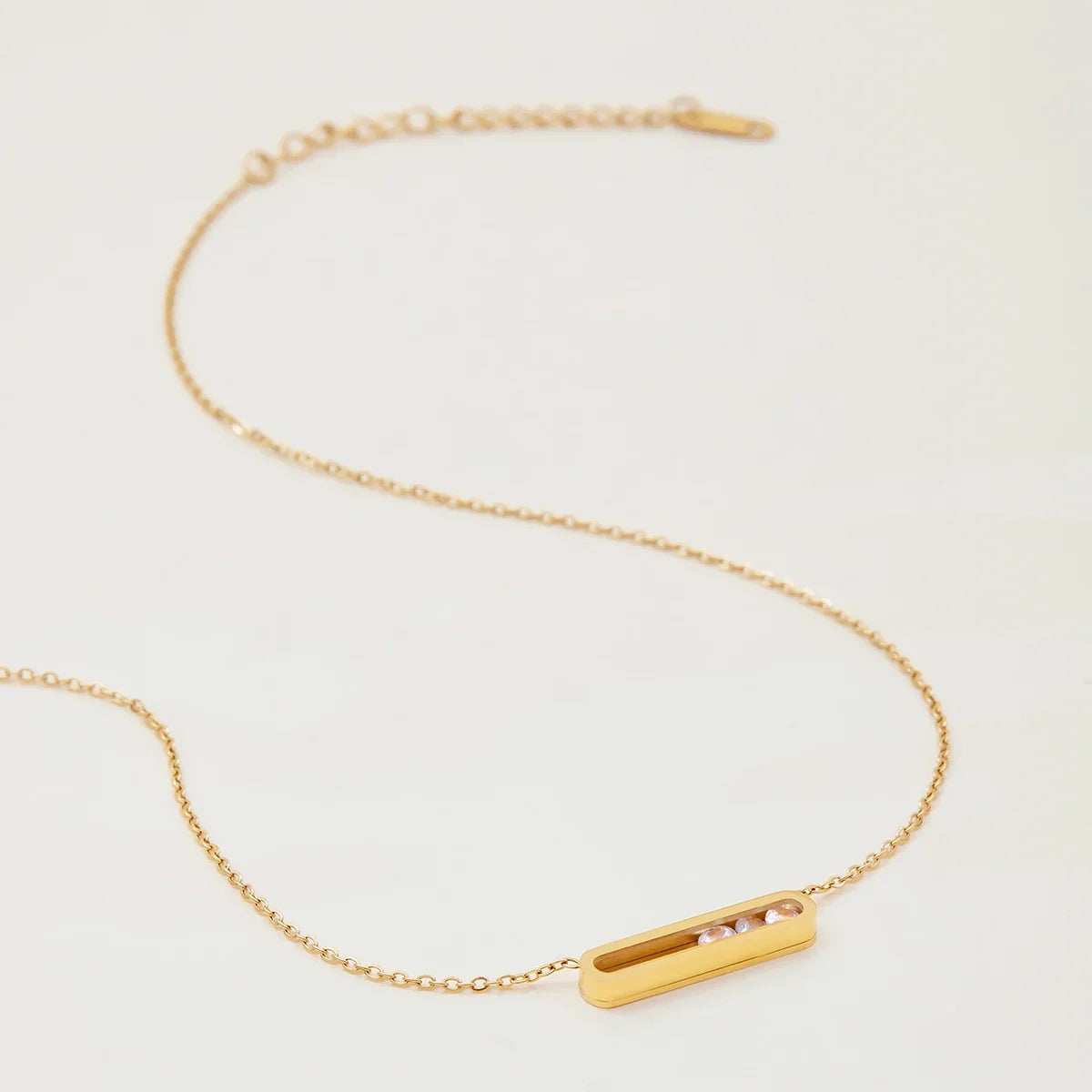 Zahra Necklace by Louryx