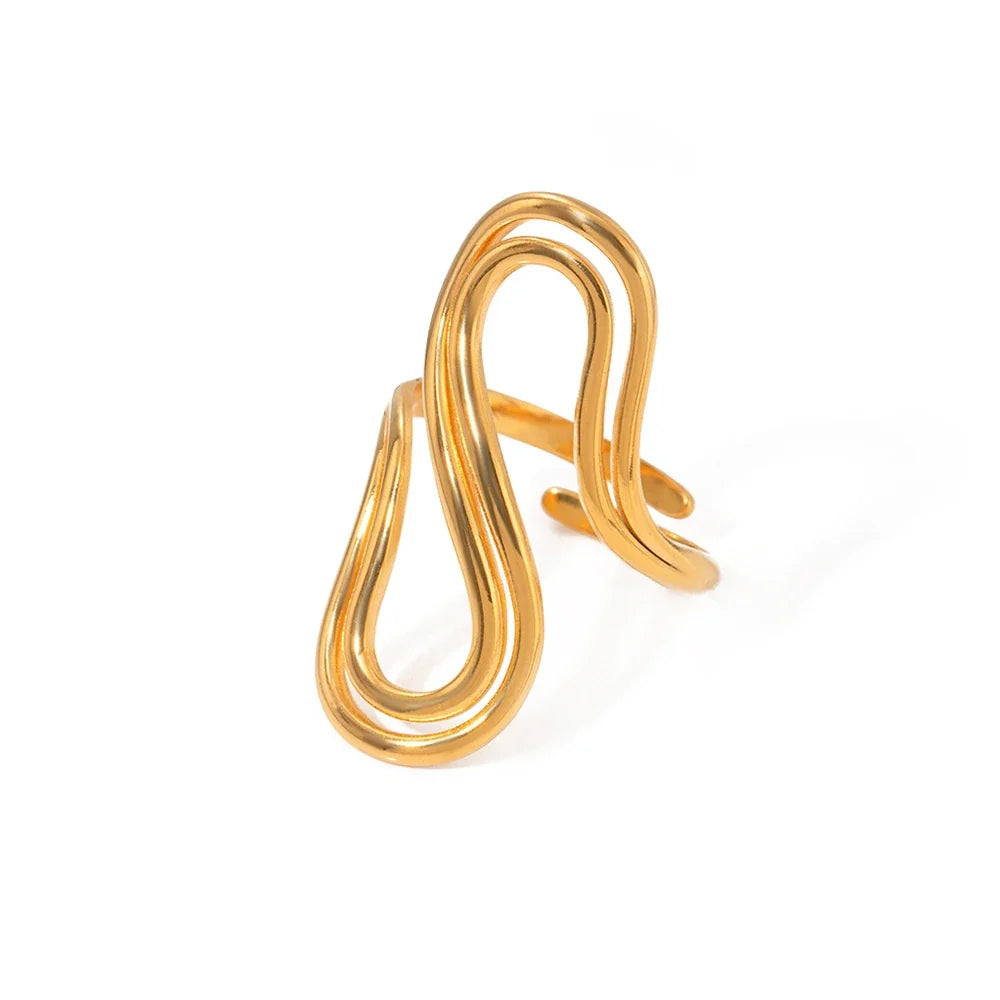 Millie Ring by Louryx