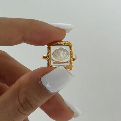 Stevie Ring by Louryx