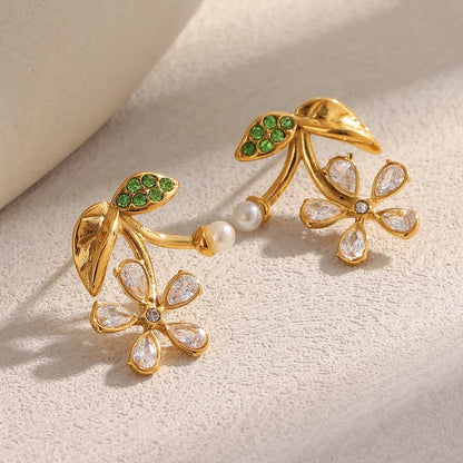 Saylor Earrings by Louryx