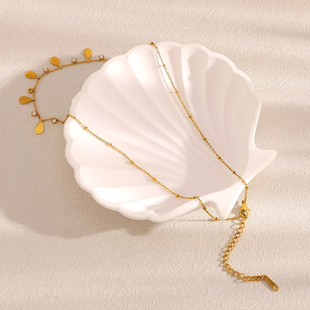 Antonella Necklace by Louryx