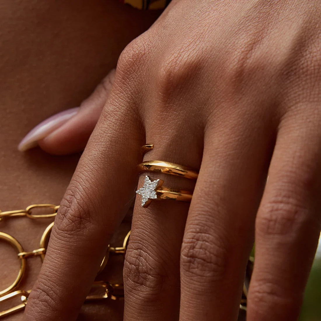 Claire Ring by Louryx