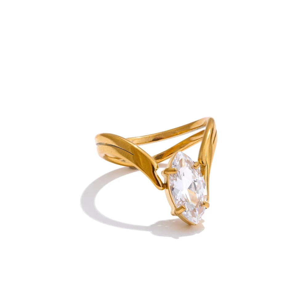 Rowyn Ring by Louryx