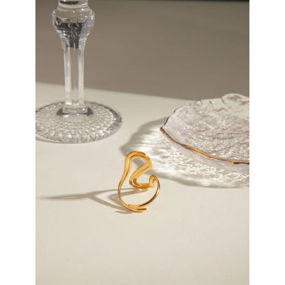 Millie Ring by Louryx