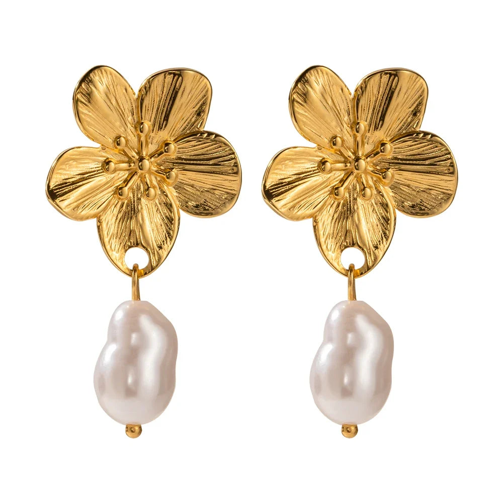 Fallon Earring by Louryx