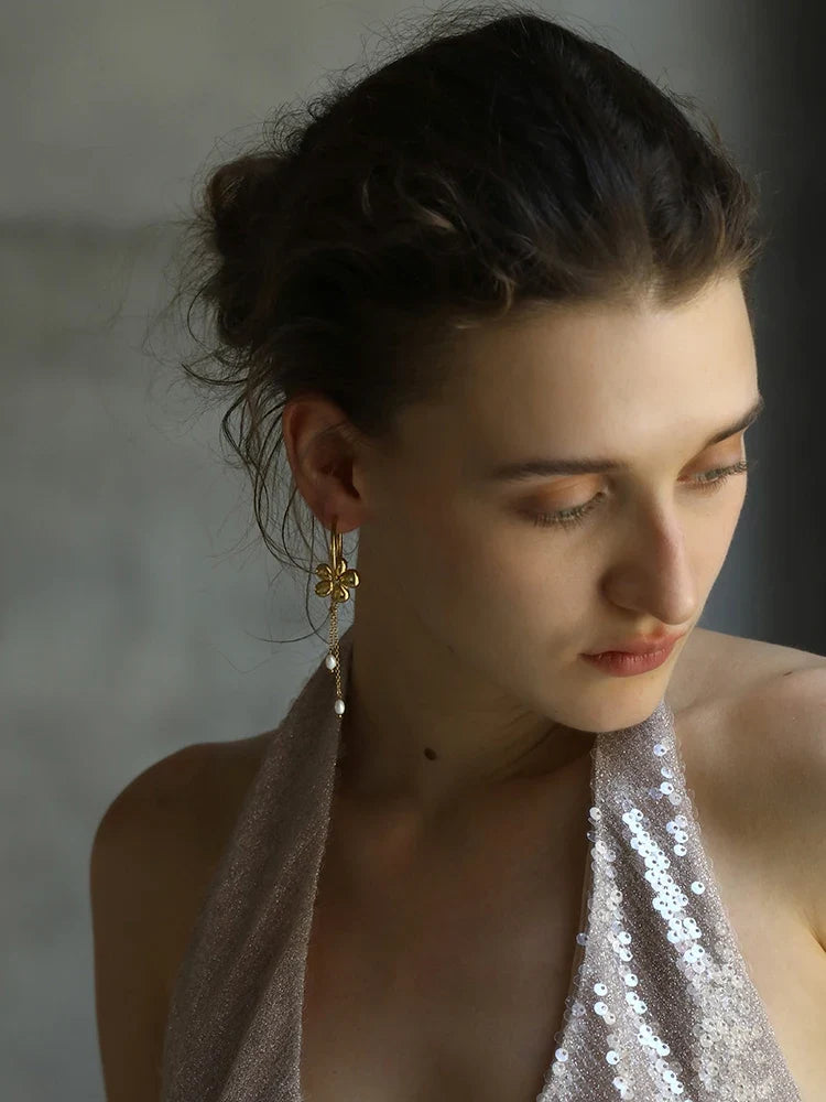 Lennon Earring by Louryx