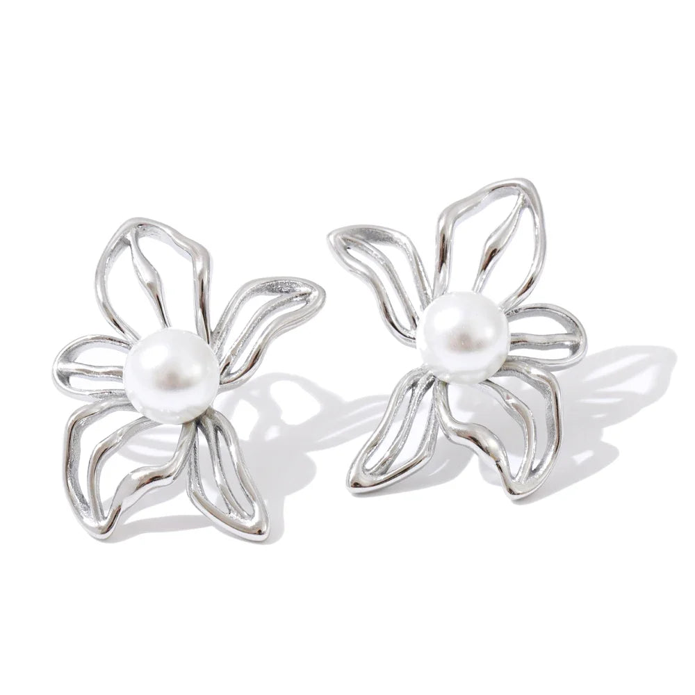 Rosalina Earrings by Louryx
