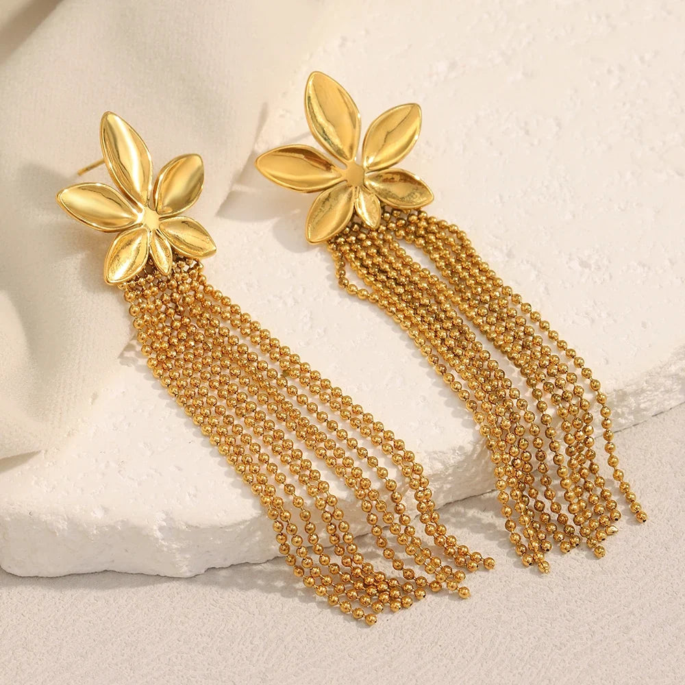 Cataleya Earrings by Louryx