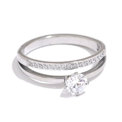 Zaniyah Ring by Louryx