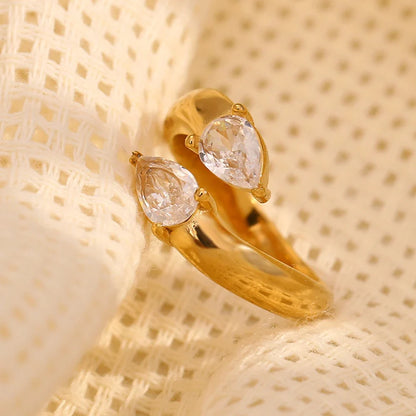 Gracie Ring by Louryx