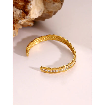 Alaia Bracelet by Louryx