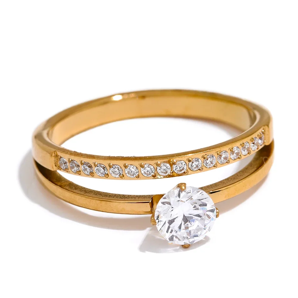 Zaniyah Ring by Louryx