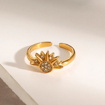 Athena Ring by Louryx