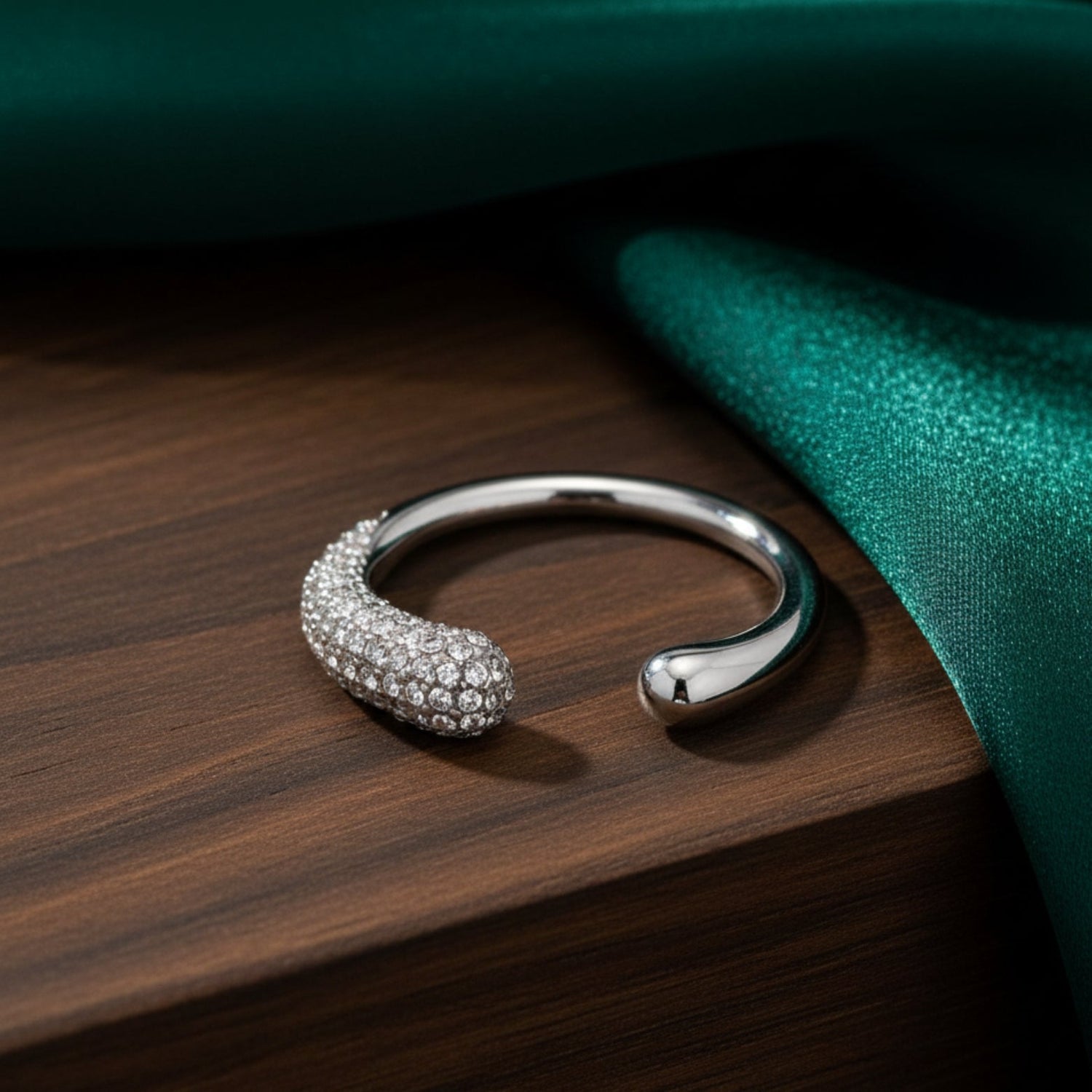 Aileen Ring by Louryx