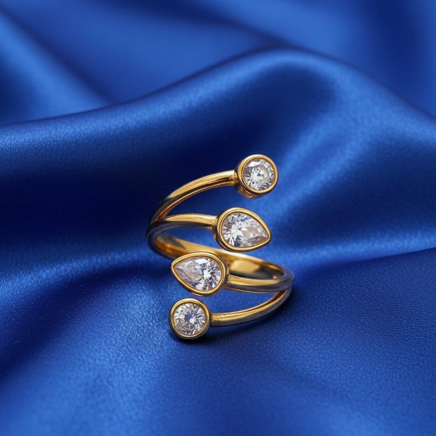 Reina Rings by Louryx