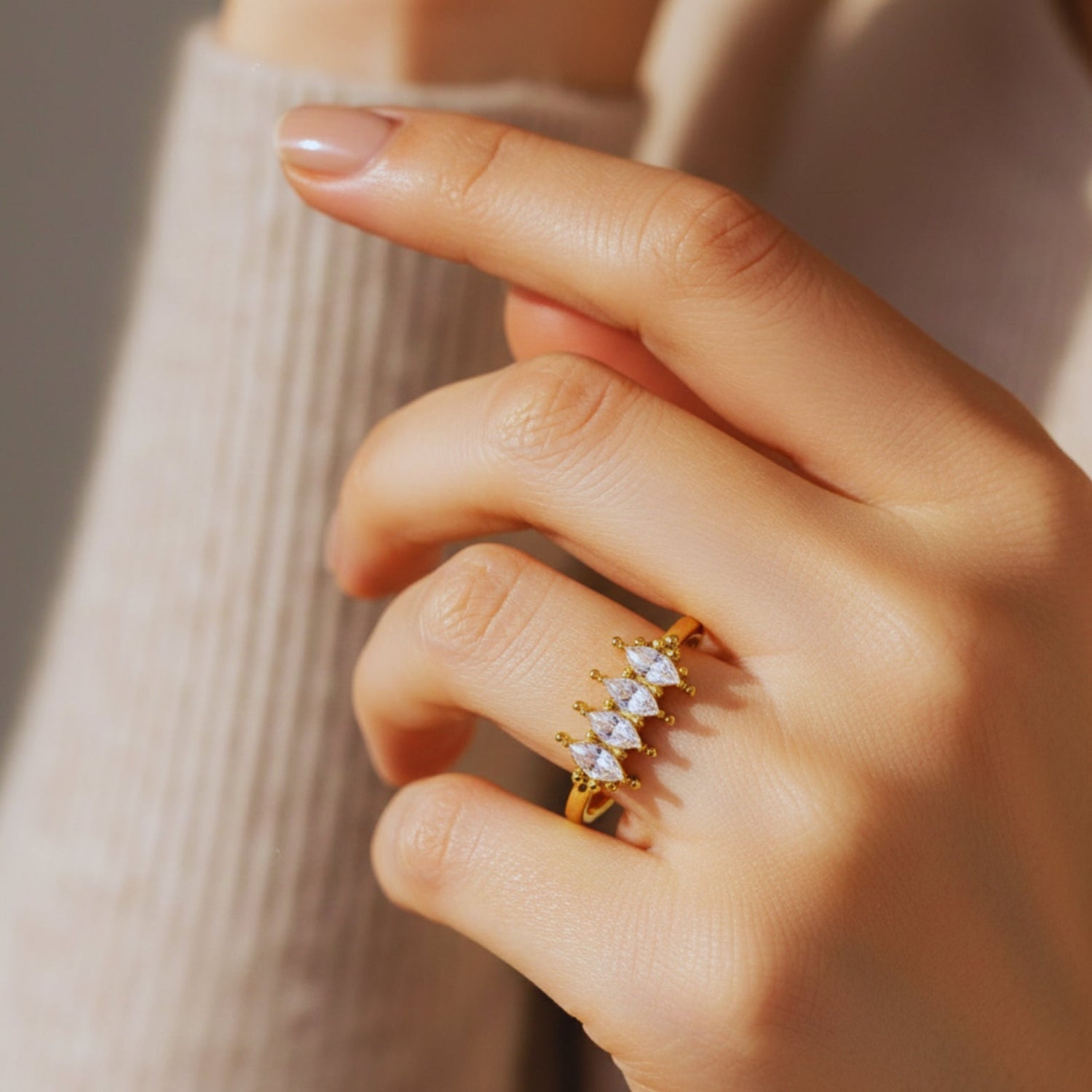 Sloan Ring by Louryx