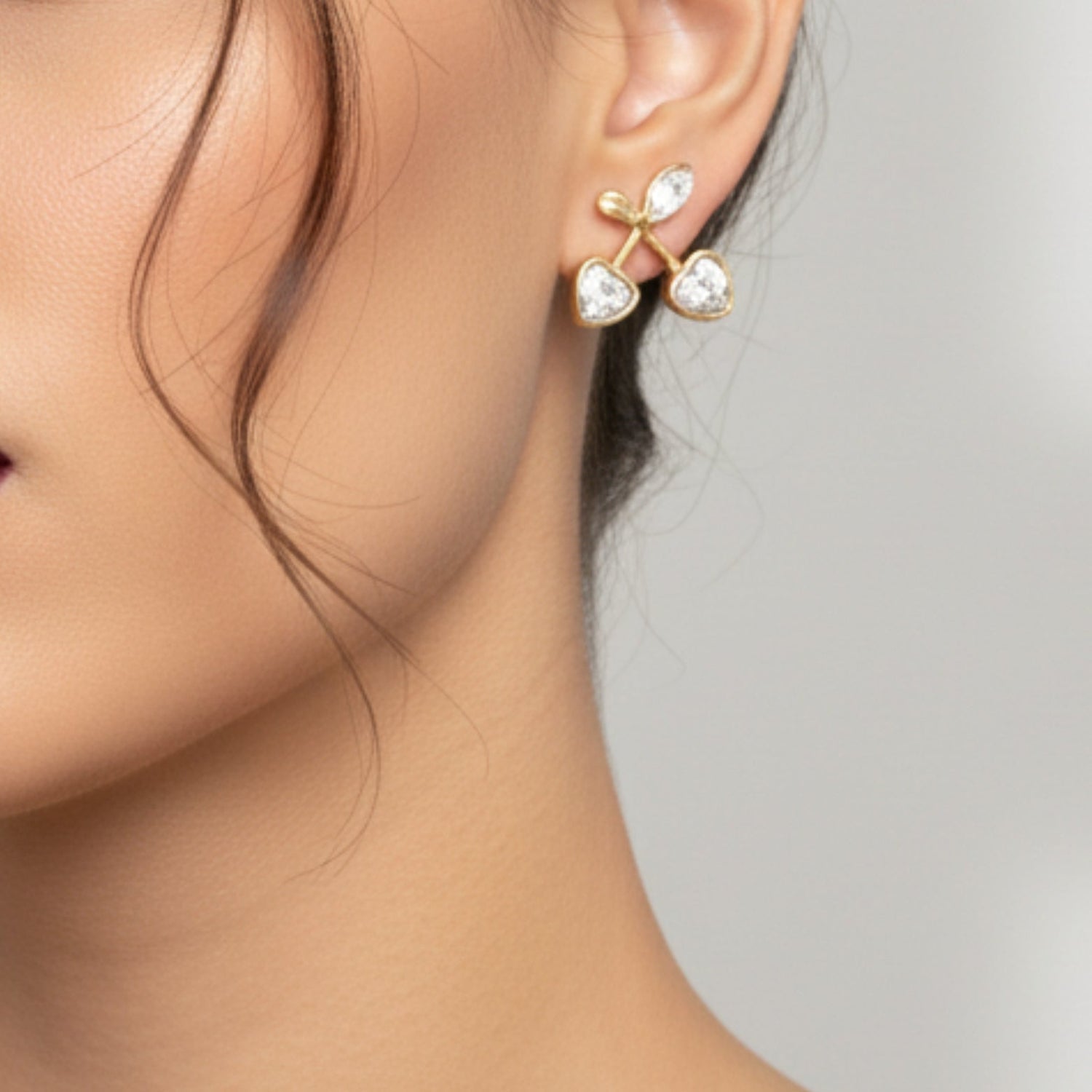 Chelsea Earrings by Louryx