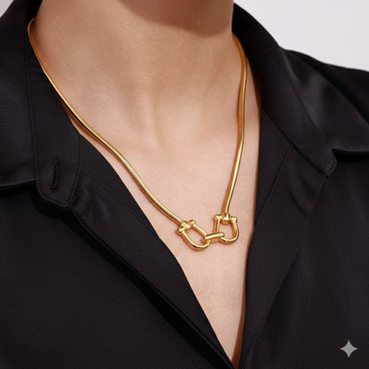 Draxen Necklace by Louryx
