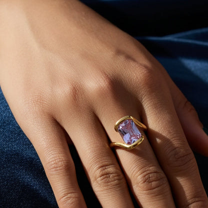Leslie Ring by Louryx