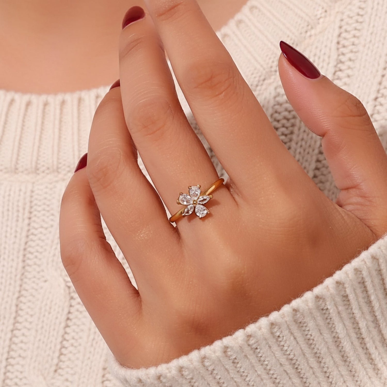 Luciana Ring by Louryx