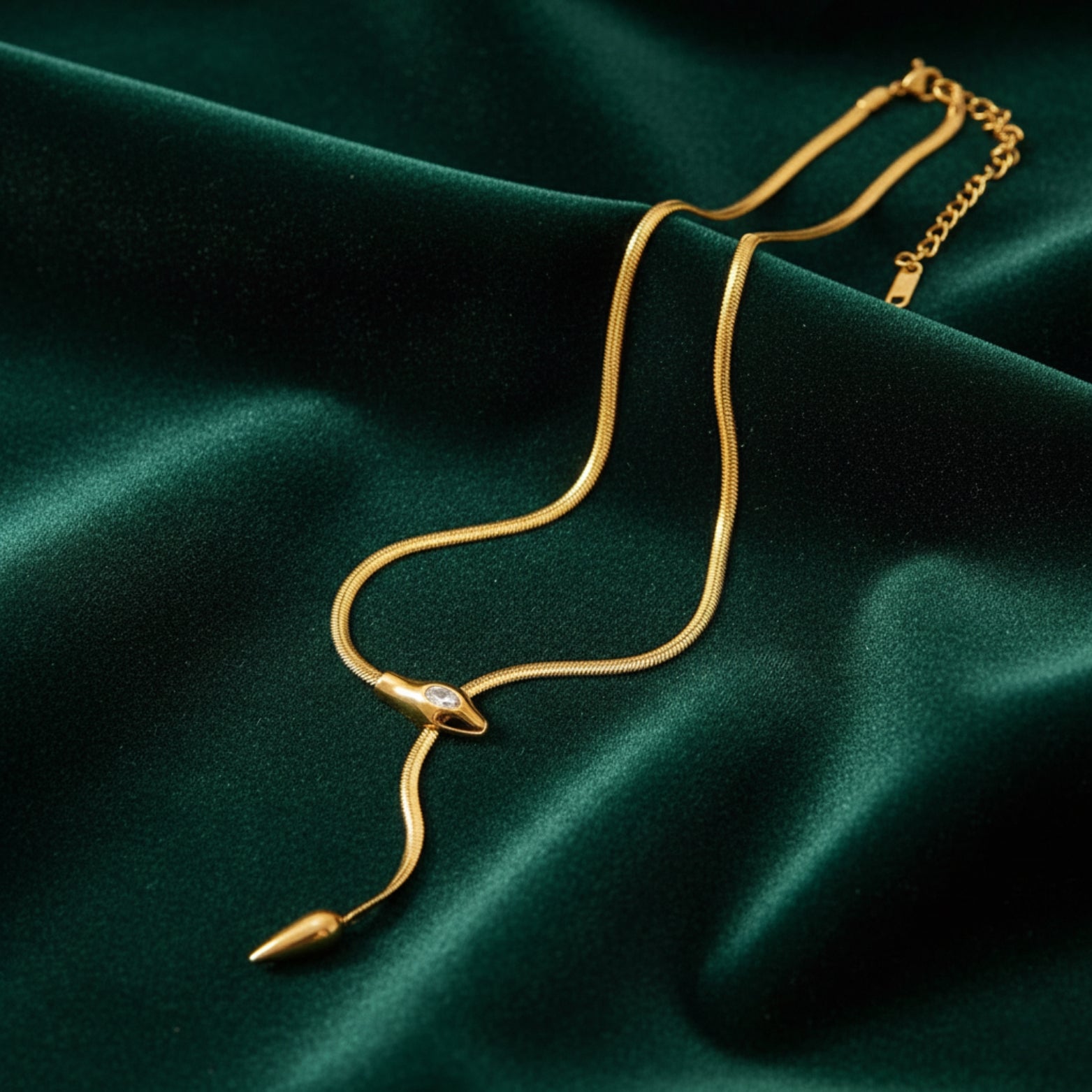 Mylah Necklace by Louryx