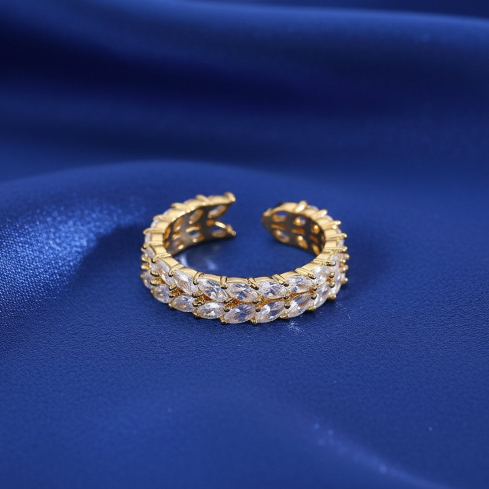 Bridget Ring by Louryx