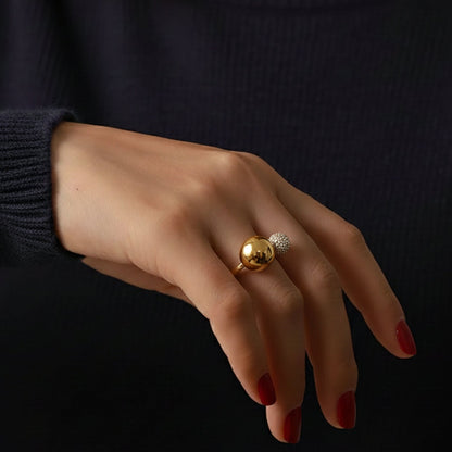 Jamie Ring by Louryx