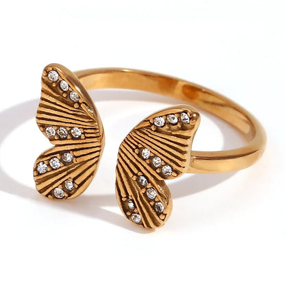 Lola Ring by Louryx