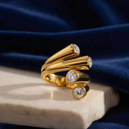 Oakleigh Ring by Louryx