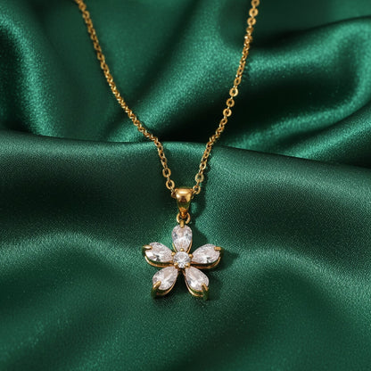 Leilany Necklace by Louryx